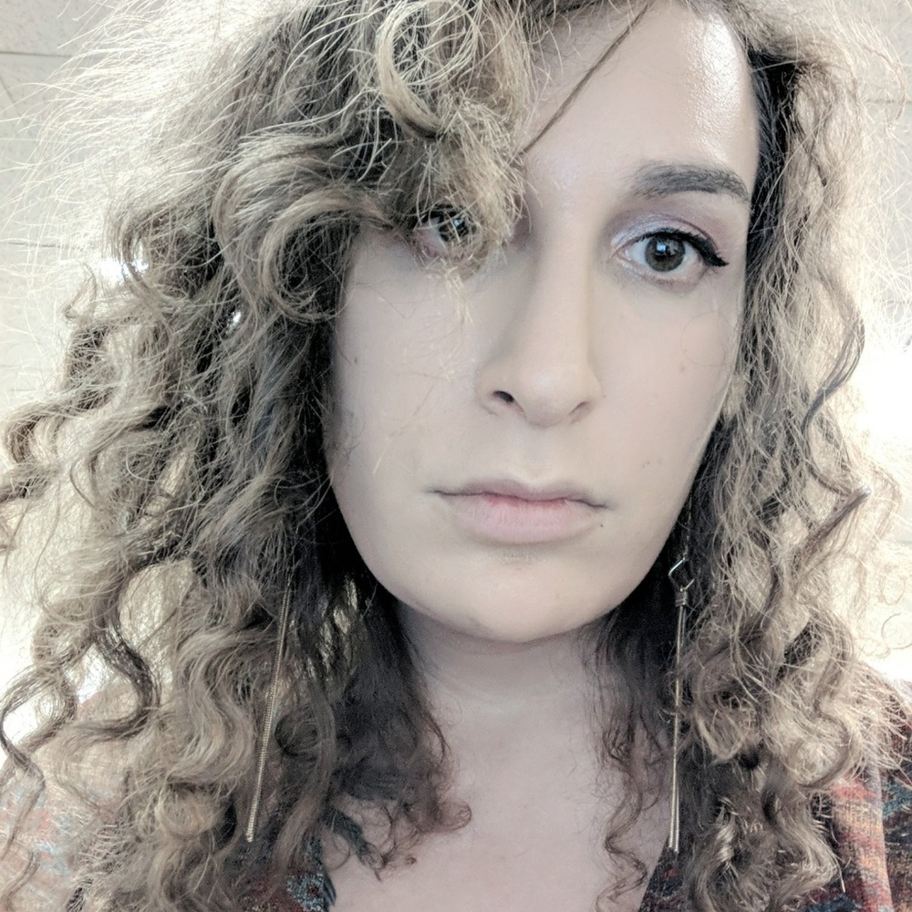 Meet your Posher, Nora